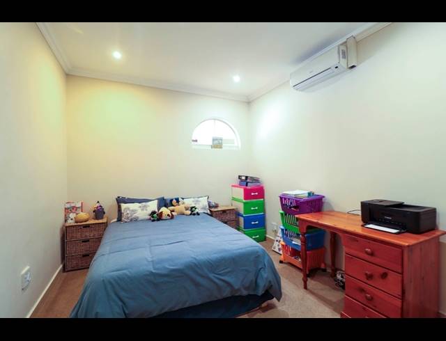 5 BEDROOM HOUSE FOR SALE IN PROTEA PARK